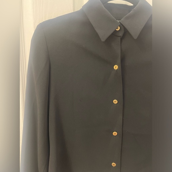 Linda Allard Ellen Tracy Black Blouse with Gold Buttons - Picture 2 of 7